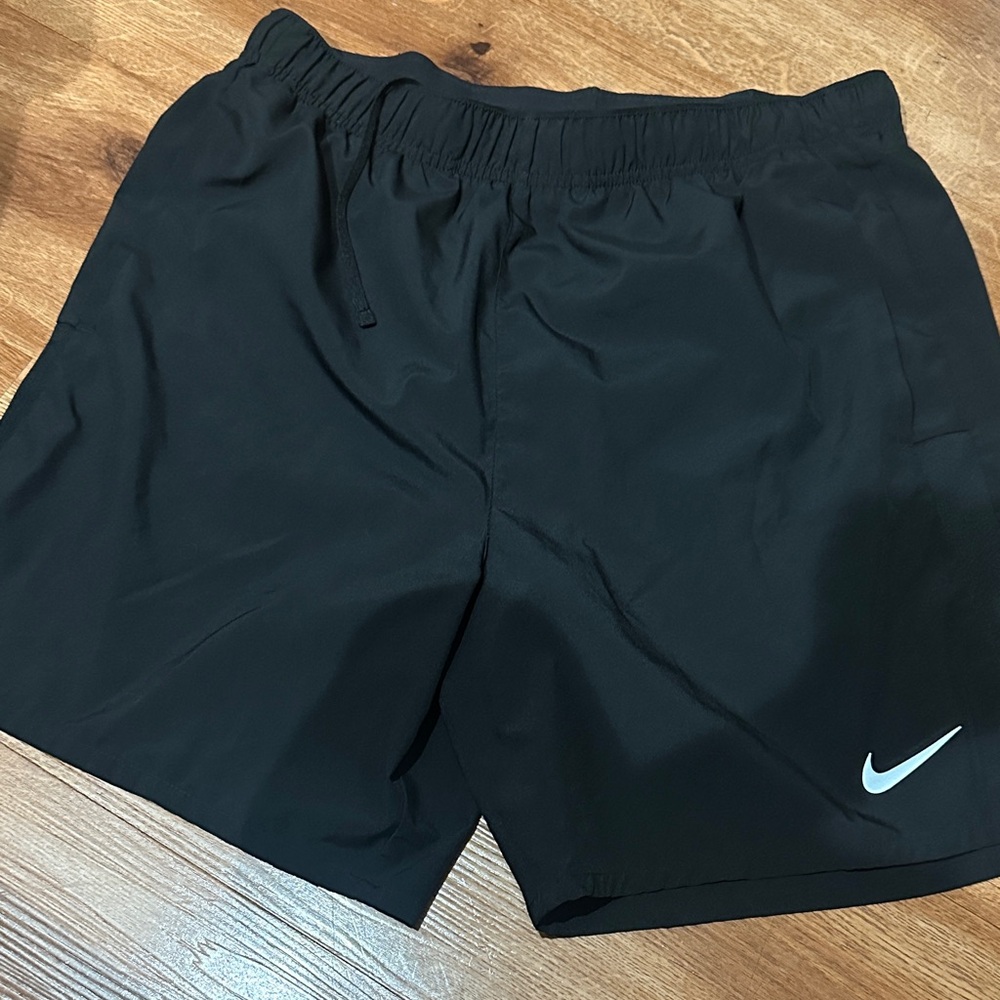 Nike Men's Black Athletic Shorts